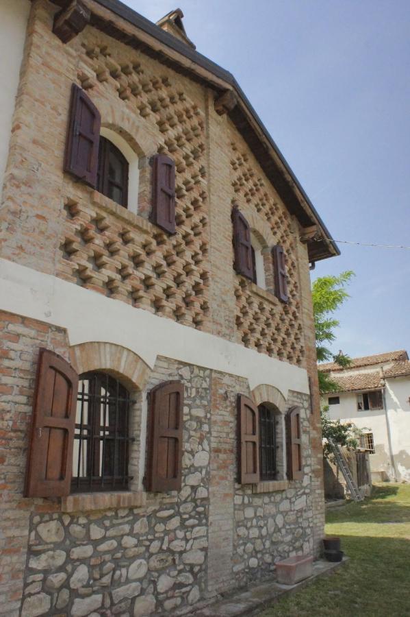 Camia Villa Torrazza Coste Luaran gambar